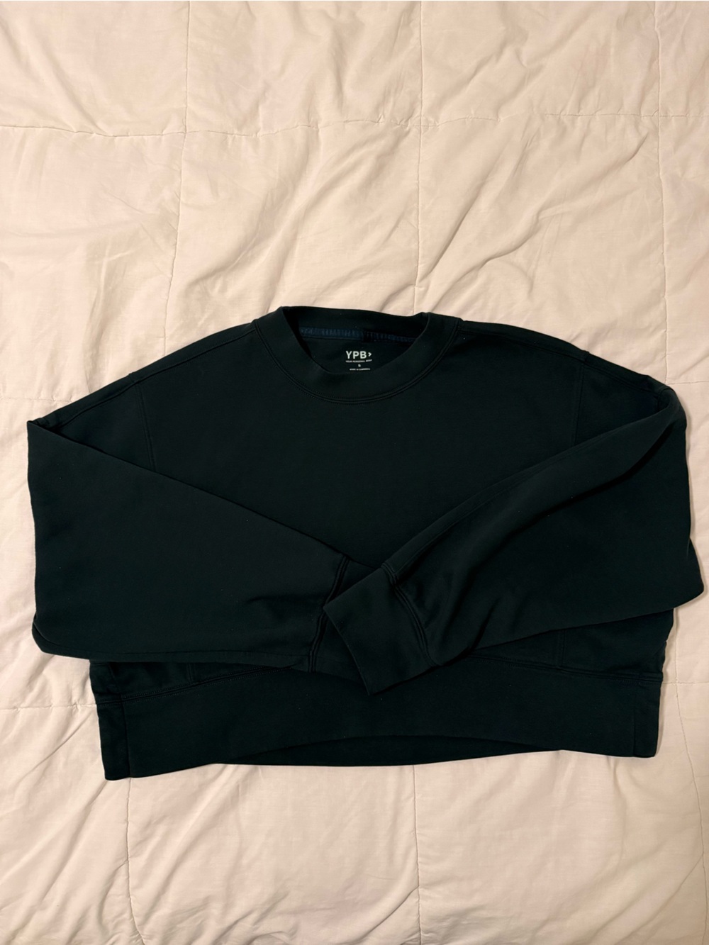 Abercrombie YPB Women’s Dark Green Cropped Athletic Sweater